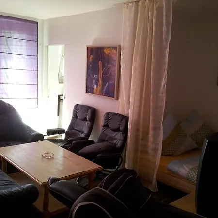 Easy-bedsit 1 Apartment *