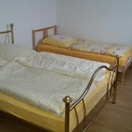 Easy-bedsit 1