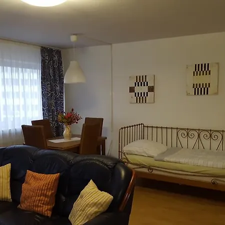Easy-bedsit 1 Apartment *